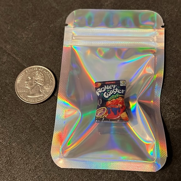 Handmade shoe charm - Picture 4 of 4